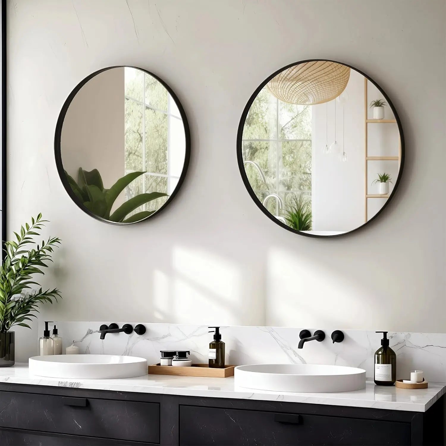 Miroir mural en noir